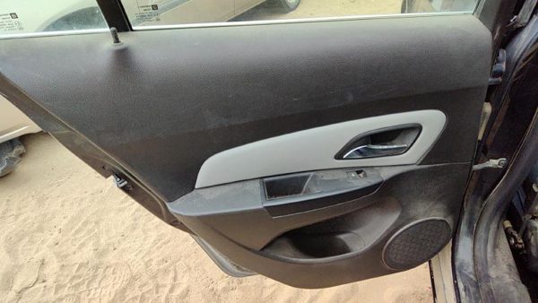 2011 LH Driver Left Rear Door Trim Panel With Switches Back Black Afb — photo 1
