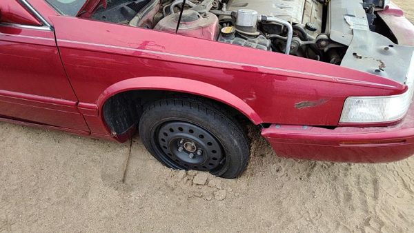 1992-2002 Cadillac Eldorado Passenger Right Front Fender Oem Crimson Red 86U — photo 1
