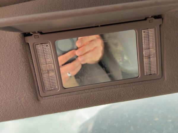 2000-2002 Ford Expedition Driver Left Sun Visor Oem Gray 12 Yl1Z7804105Aaa — photo 4