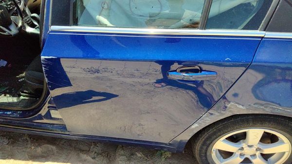 2013 Chevrolet Cruze Rear Door LH Blue Topas Gts — photo 2