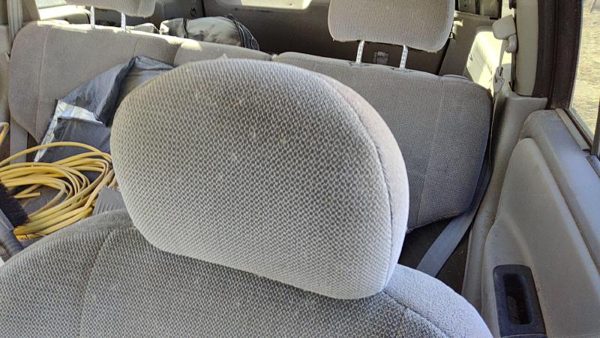 1999-2001 Jeep Grand Cherokee Pair Of Front Headrests Oem Left Right Set Seat — photo 2