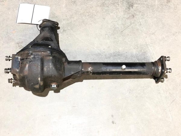 1981-1987 Isuzu Pup Front Carrier Differential Third Member 4X4 Oem 4.10 Ratio — photo 1