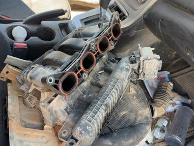 2014 Nissan Sentra Intake Manifold 1.8L