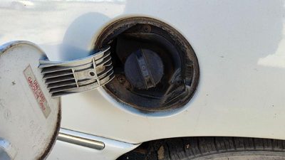 1998 1999 Town & Country Fuel Filler Neck Assembly With Gas Cap Oem 4725925aa