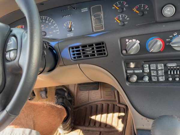 1994-1999 Pontiac Bonneville Trim Bezel Around Radio Surround Dash Panel Oem Tan — photo 3