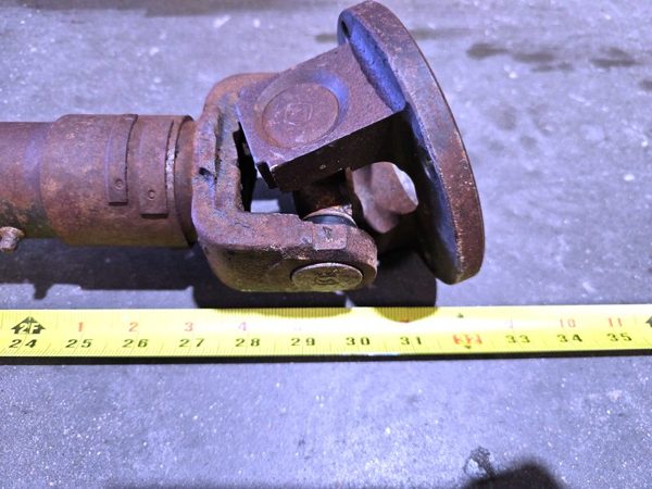 1992-1994 Chevy Suburban Front Drive Shaft Oem Driveline 4X4 4Wd 26022466 — photo 3