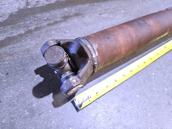 1992-1994 Chevy Suburban Front Drive Shaft Oem Driveline 4X4 4Wd 26022466 — photo 4