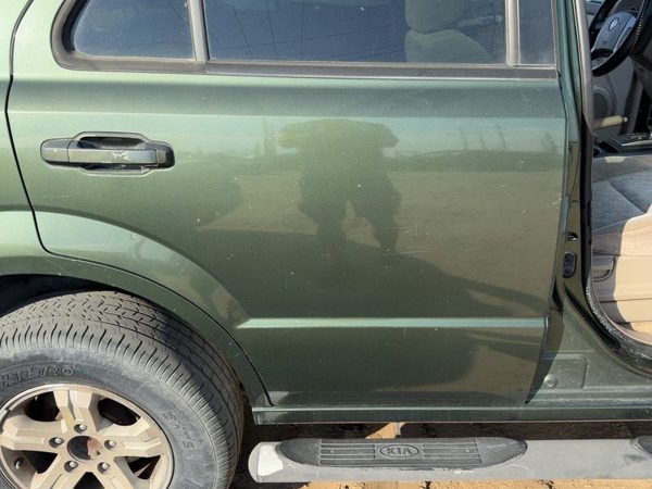 2006 Kia Sorento Rear Door RH Ivy Green 3N — photo 2