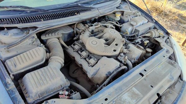 2002 Dodge Intrepid — vehicle photo 2