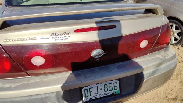 2000-2004 Chevy Impala Center Middle Tail Light Brake Lamp Oem Rear — photo 4