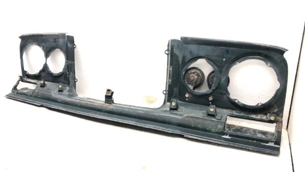 84-91 Jeep Grand Wagoneer Filler Between Bumper And Grille Oem Header Panel — photo 5