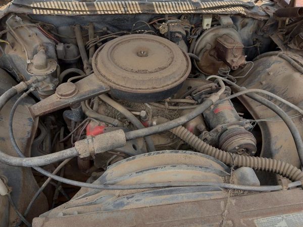 1974 Chevy Full Size Engine Assembly/motor 5.7L — photo 1