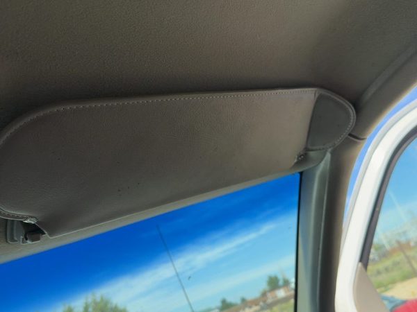 2000-2002 Chevy Express 2500 Passenger Right Sun Visor Oem Vinyl Grey 92G — photo 3