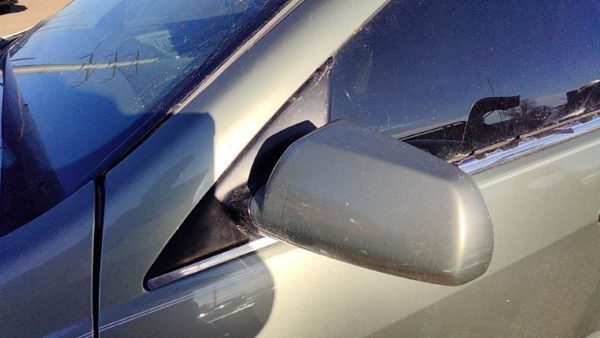 2005-2007 Cadillac Sts Driver Left Side Mirror Door Mounted Oem Green 92U — photo 2