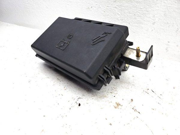 2006-2007 Chrysler 300 Engine Fuse Box Oem 3.5L P04692031ai 05161486Aa — photo 16