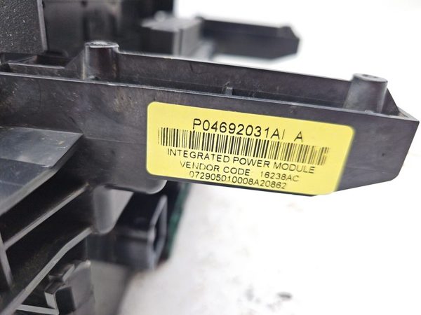 2006-2007 Chrysler 300 Engine Fuse Box Oem 3.5L P04692031ai 05161486Aa — photo 18