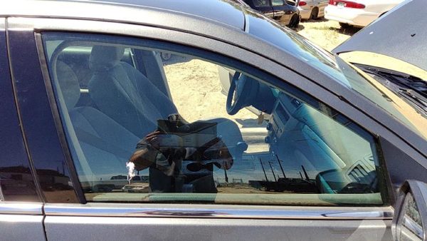 2006-2012 Ford Fusion Passenger Right Front Side Window Door Glass Oem — photo 2