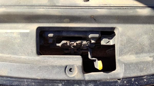 2013-2019 Nissan Sentra Hood Latch Assembly With Bracket Oem F25113Shma — photo 2