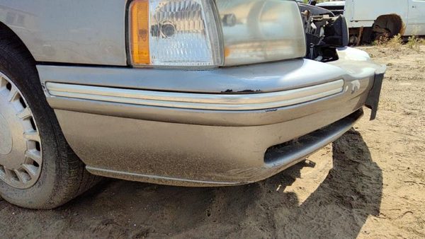 1997-1999 Cadillac Deville Front Bumper Cover Assembly Oem 46A Beige 25666223 — photo 4
