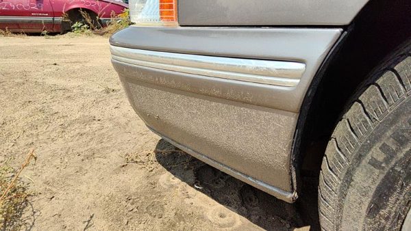 1997-1999 Cadillac Deville Front Bumper Cover Assembly Oem 46A Beige 25666223 — photo 3