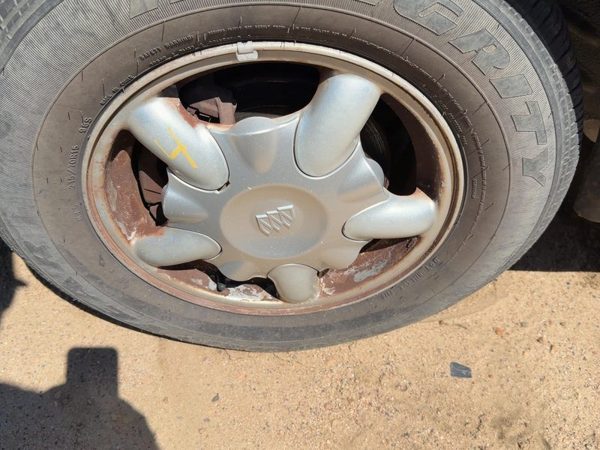 2000-2001 Buick Lesabre 15" Aluminum Wheel Oem Factory 5 Spoke Rim Ph3 #4 15X6 — photo 2