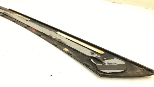 2002 Chevy Cavalier Passenger Right Moulding Between Quarter Glass Roof Oem Rh — photo 8