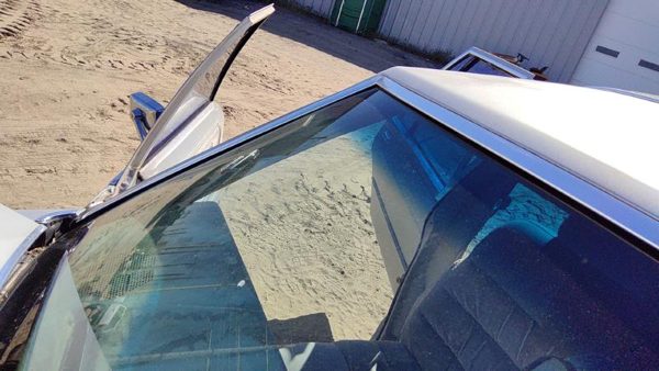 1983-1987 Mercury Grand Marquis Chrome Trim Around Windshield Oem — photo 8