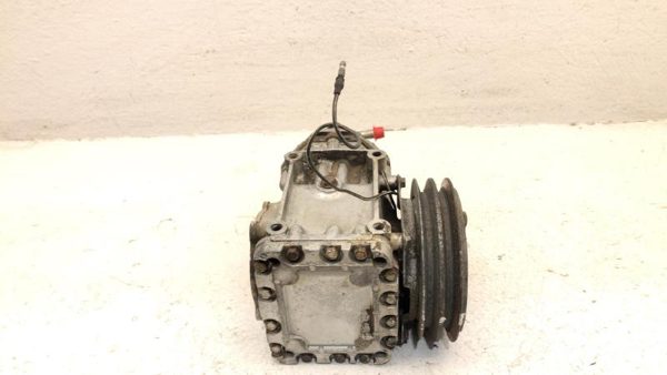 1979 Ford Van A/c Air Compressor E250 AC Conditioner Pump Assembly 5.8L — photo 7