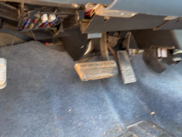 1991-1995 Olds Eighty Eight Brake Pedal Assembly Oem — photo 3