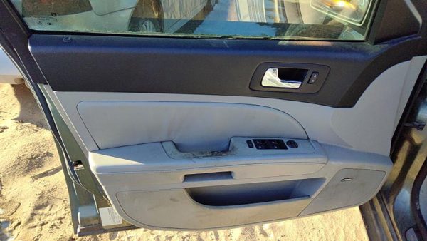 05-06 Cadillac Sts Driver Left Front Door Trim Panel With Master Switch Gray 132 — photo 4