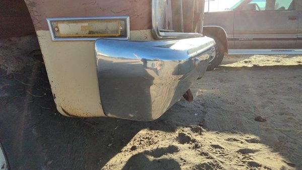 1983-1988 Chevy K30 Chrome Front Bumper Assembly With Brackets Oem 14043720 — photo 3