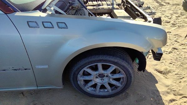2005-2010 Chrysler 300 Passenger Right Front Fender Oem Gold Pyg 05183422Ab — photo 3