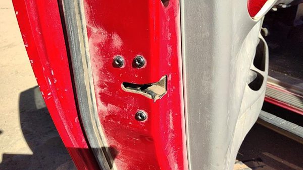 1999-2003 Ford F150 Driver Left Front Door Latch With Rods/Cables Oem — photo 2