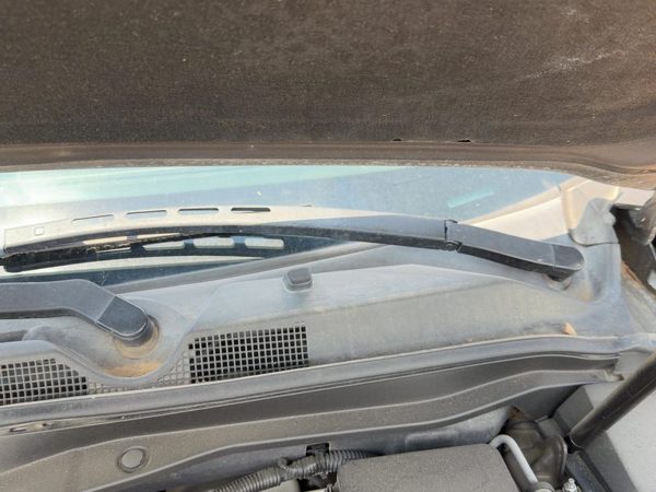 2010-2017 Chevy Equinox Driver Left Windshield Wiper Arm Oem Blade Lever — photo 3