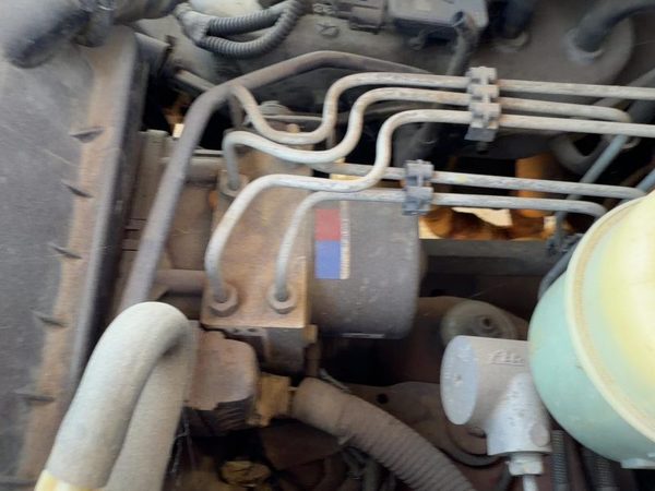99-01 Grand Cherokee Complete Anti Lock Brake Pump Unit Abs Module Assembly 4X4 — photo 1