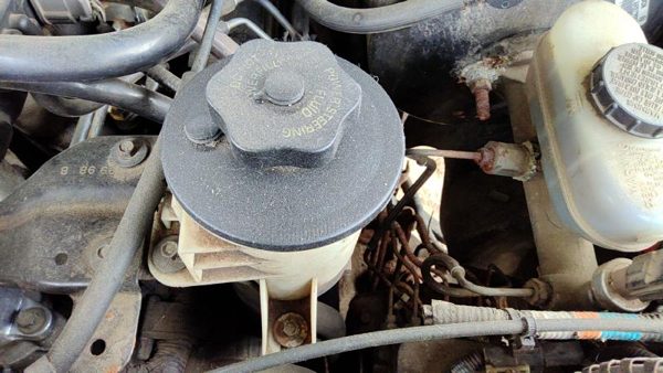 1999 Ford F-150 Power Steering Pump/motor 5.4L — photo 2