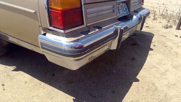 1985 Oldsmobile Delta 88 Rear Bumper Assembly Olds Rusted — photo 2