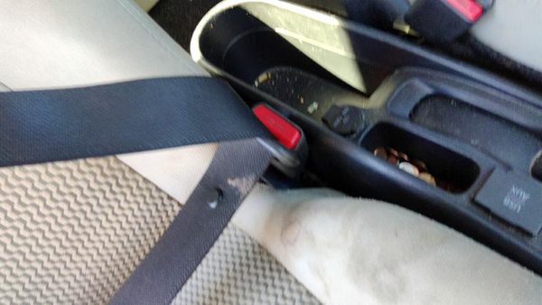 12-15 Versa Note Passenger Right Front Seat Belt Buckle Receiver Charcoal G — photo 4