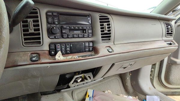 1999-2005 Buick Park Ave Set Of Woodgrain Trim Bezels From Dash Oem — photo 2