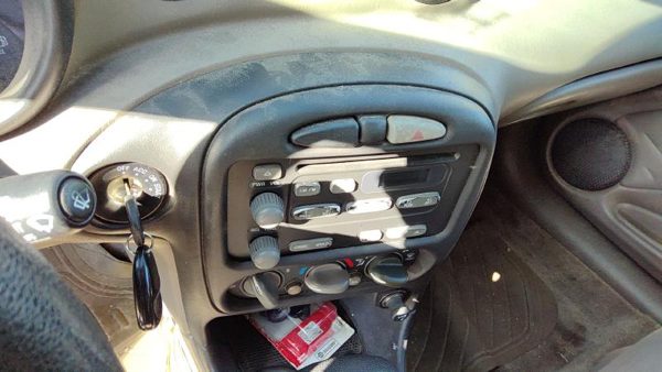 2002-2005 Pontiac Grand Am Trim Bezel Around Radio Surround Dash Panel Oem — photo 3