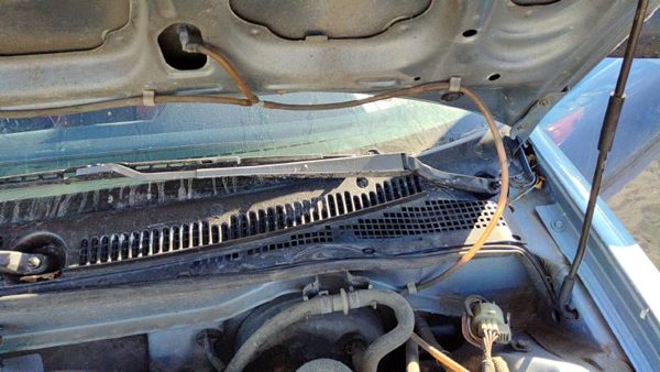1989 Honda Civic Driver Left Windshield Wiper Arm Oem Blade Lever — photo 3