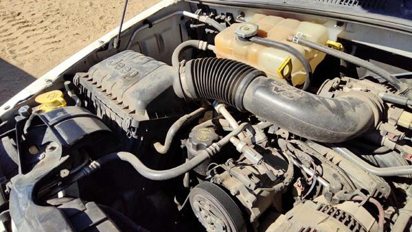 2004-2007 Jeep Liberty Complete Air Intake Filter Box Housing With Tube Oem 3.7L — photo 4