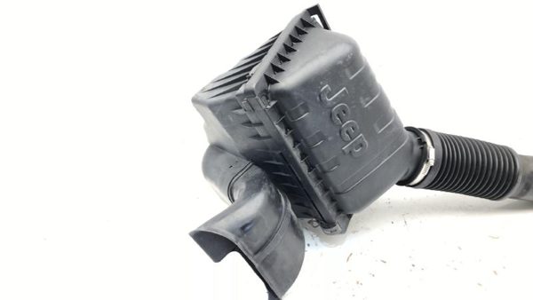 2004-2007 Jeep Liberty Complete Air Intake Filter Box Housing With Tube Oem 3.7L — photo 7