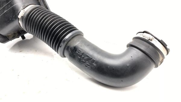 2004-2007 Jeep Liberty Complete Air Intake Filter Box Housing With Tube Oem 3.7L — photo 6