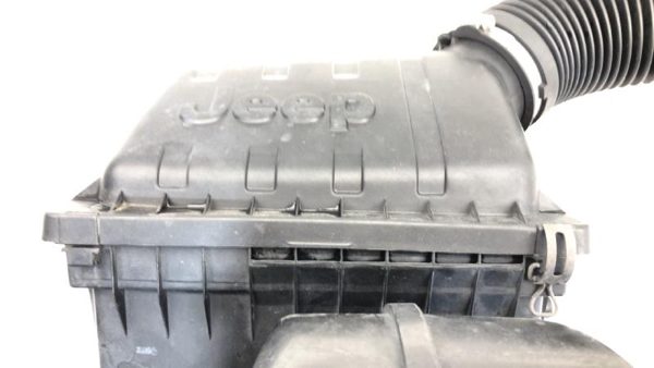 2004-2007 Jeep Liberty Complete Air Intake Filter Box Housing With Tube Oem 3.7L — photo 11