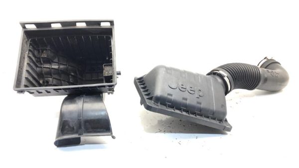 2004-2007 Jeep Liberty Complete Air Intake Filter Box Housing With Tube Oem 3.7L — photo 12