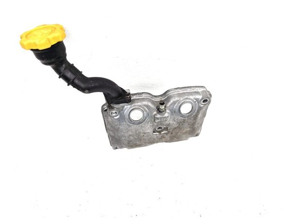 2000-2005 Subaru Legacy Driver Left Valve Cover Oem 2.5L 13278Aa220 — photo 2