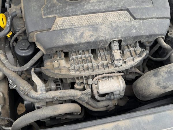 2013-2018 Vw Jetta Intake Manifold Oem 1.8L 06L133201As — photo 4
