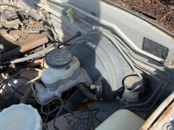 1991-1992 Isuzu Pup Power Brake Booster With Master Cylinder Pair Set Oem 2.6L — photo 1