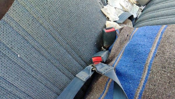 88-99 Gmc Sierra 2500 Driver Left Front Seat Belt Buckle Receiver Oem Blue — photo 5